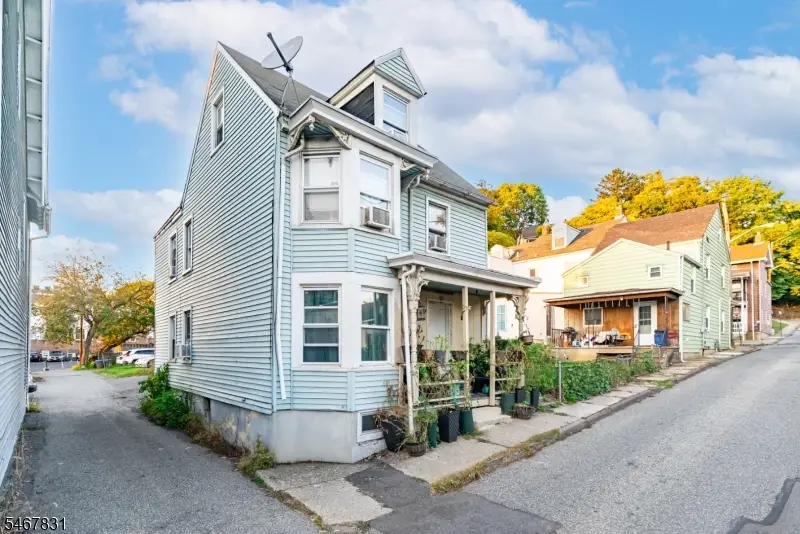 3 Tyndall Ave, Phillipsburg, NJ 08865 - #3