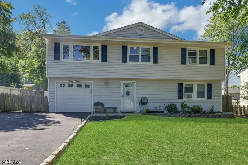 33 Van Buren Ave, Westwood, NJ 07675 - #2