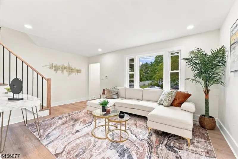 1781 Park St, Rahway, NJ 07065 - #3