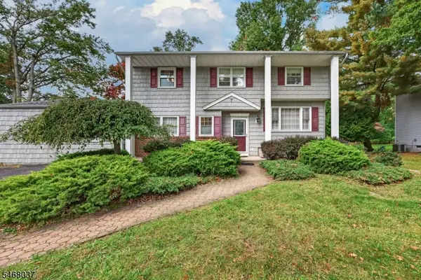 7 Maxal St, Green Brook Twp., NJ 08812