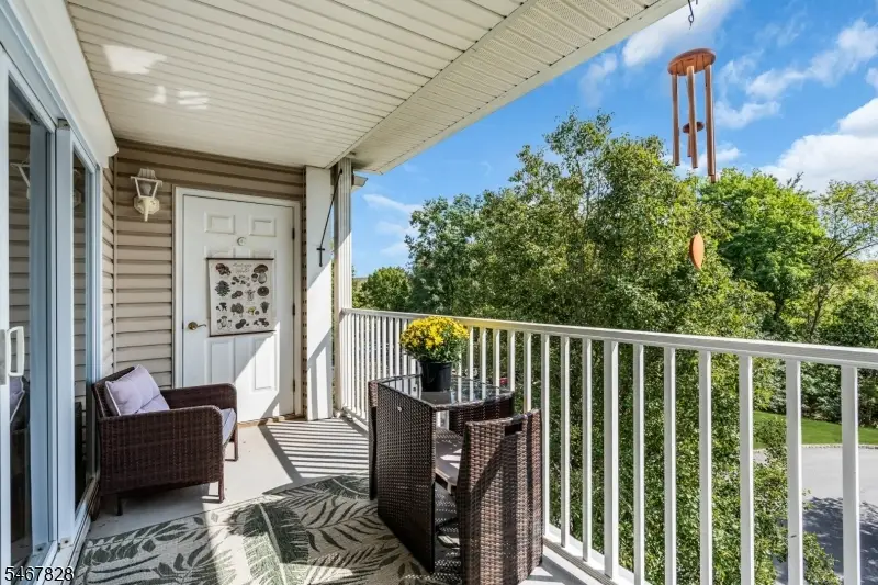 2304 Conrad Way #2304, Franklin, NJ 08873 - #2