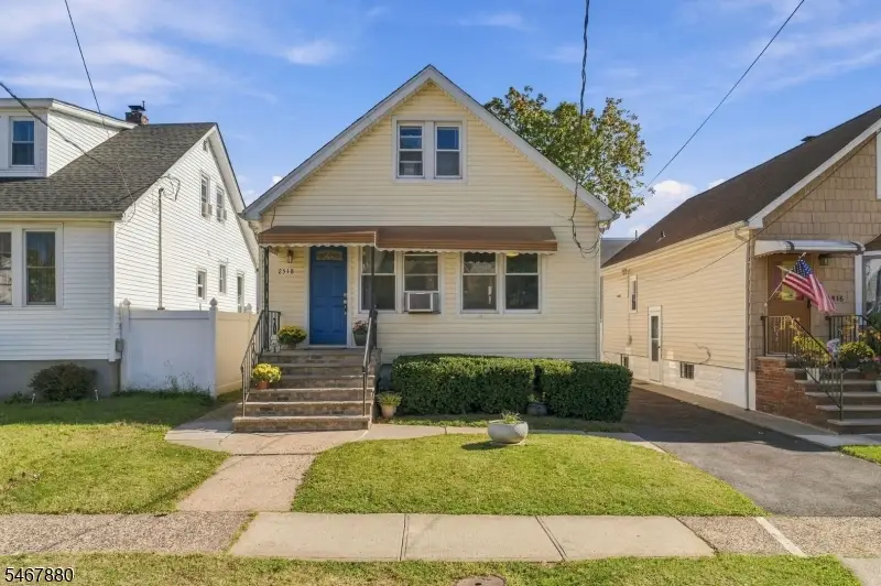 2518 Ogden St, Linden, NJ 07036 - #3