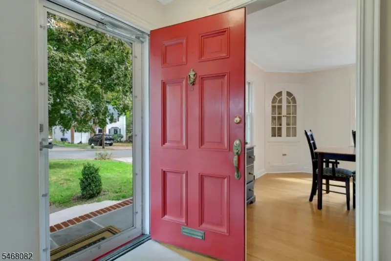 17 Howard St, Verona, NJ 07044 - #3
