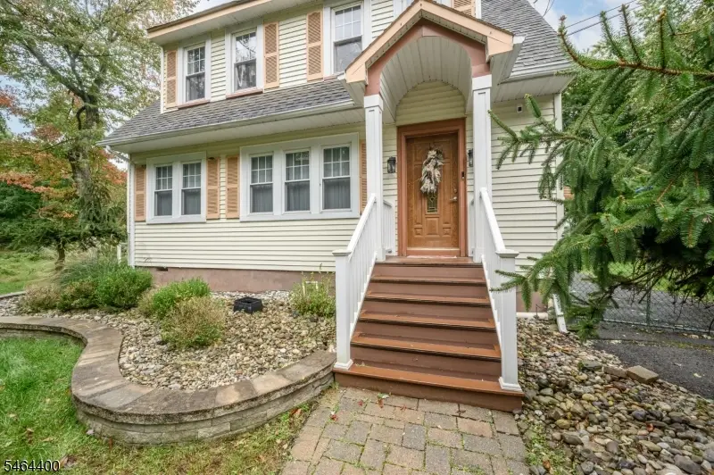 125 Princeton Ln, North Plainfield, NJ 07063 - #2