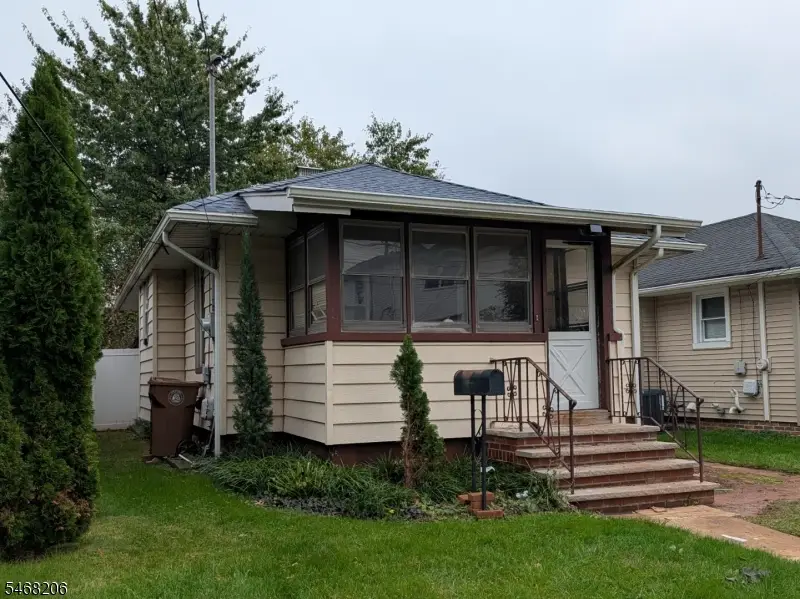 215 Madison St, Linden, NJ 07036 - #2