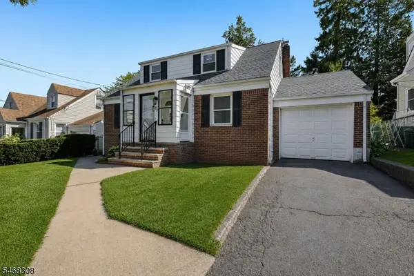 75 Emerson St, Clifton City, NJ 07013