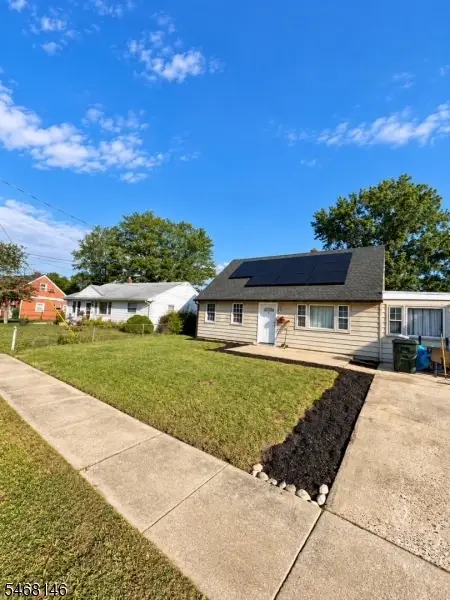 945 Valentine Rd, Burlington City, NJ 08016