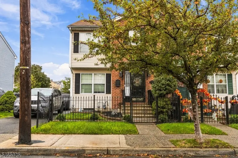 487 S 13th St, Newark, NJ 07103 - #2