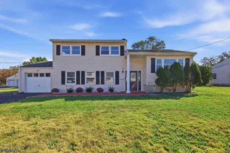 7 Winthrop Rd, Franklin, NJ 08873 - #1