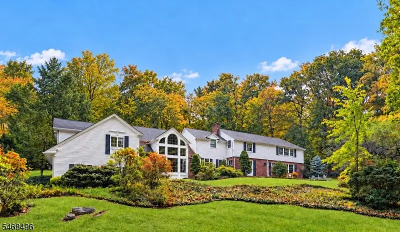 68 E Lake Rd, Kinnelon, NJ 07405 - #1