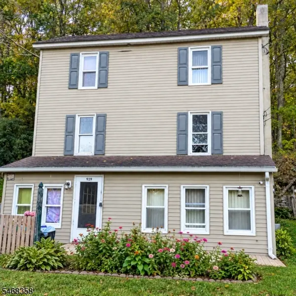 929 Wall St, Stillwater, NJ 07860 - #1