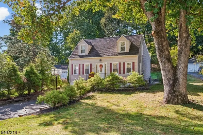 240 W Hanover Ave, Morris, NJ 07960 - #1