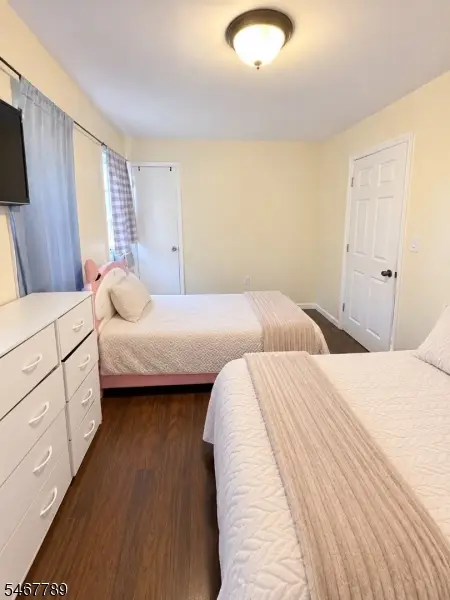 521 E 2nd St, Bound Brook, NJ 08805 - #3