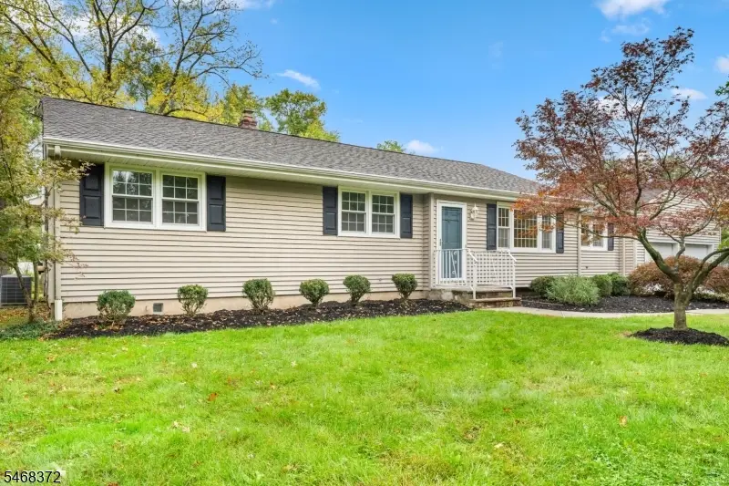 9 Fieldhedge Dr, Hillsborough, NJ 08844 - #1