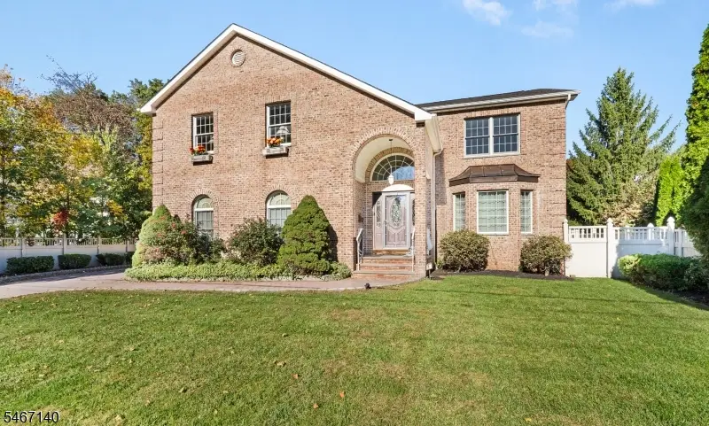 6 Cooper Ave, Roseland, NJ 07068 - #2
