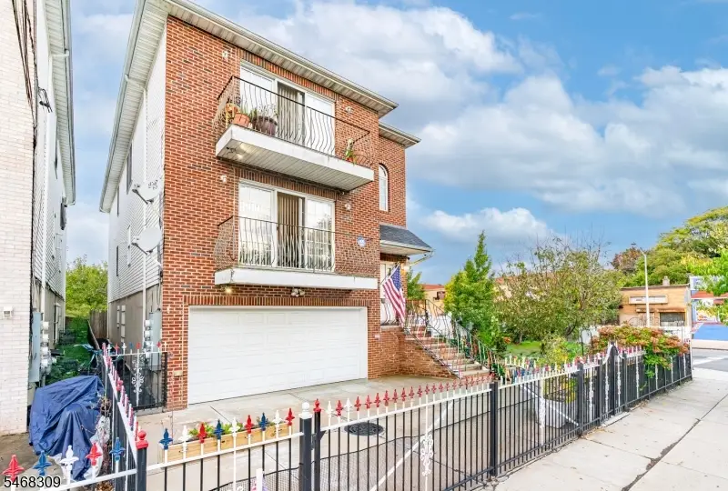401-403 S 19th St, Newark, NJ 07103 - #1