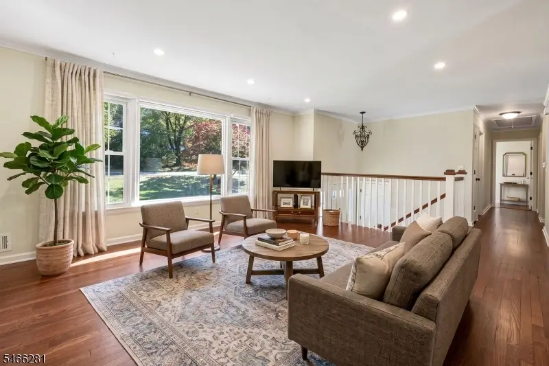 6 Dorothy Dr, Morris, NJ 07960 - #3
