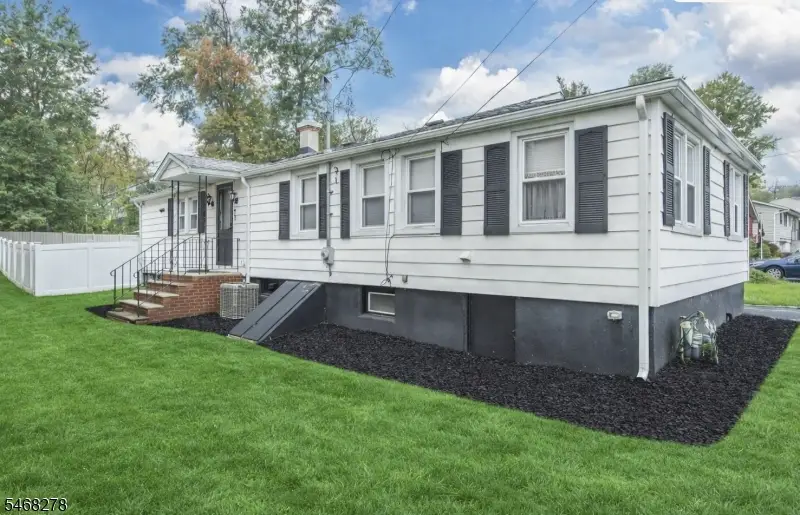 33 Mountain Ave, Cedar Knolls, NJ 07927 - #2