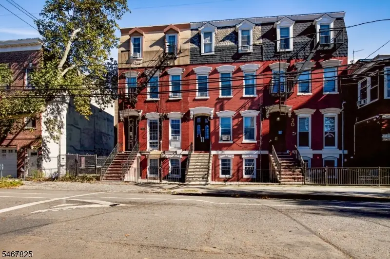 22 Storms Ave, Jersey City, NJ 07306 - #3