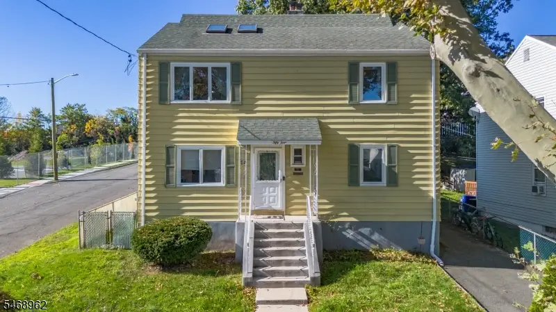 54 7th Ave, Passaic, NJ 07055 - #3