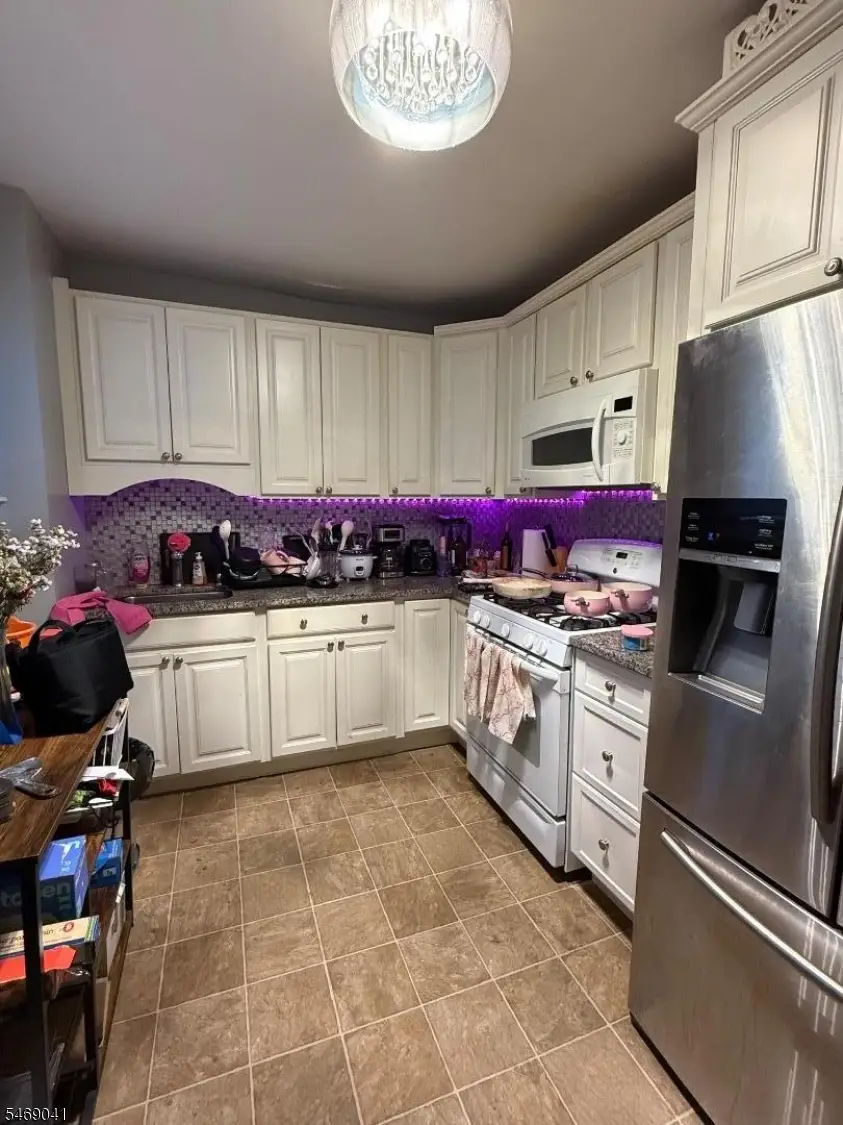 66 Garden Ave, Belleville, NJ 07109 - #3