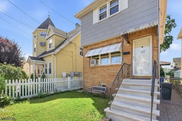 228 Laurel Ave, Kearny Town, NJ 07032