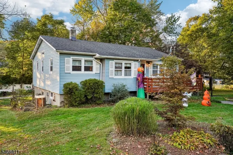 9 Ridgeview Ct, Hardyston, NJ 07460 - #2