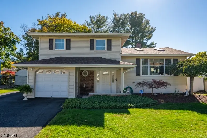 4 Fairmount Rd, Flanders, NJ 07836 - #1