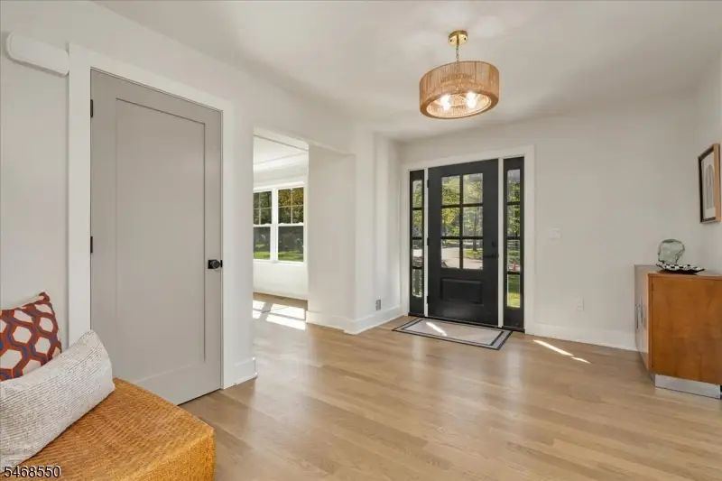 5 Indian Run, Scotch Plains, NJ 07076 - #2