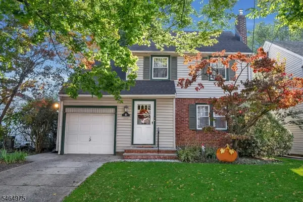 10 Overlook Ter, Bloomfield Twp., NJ 07003