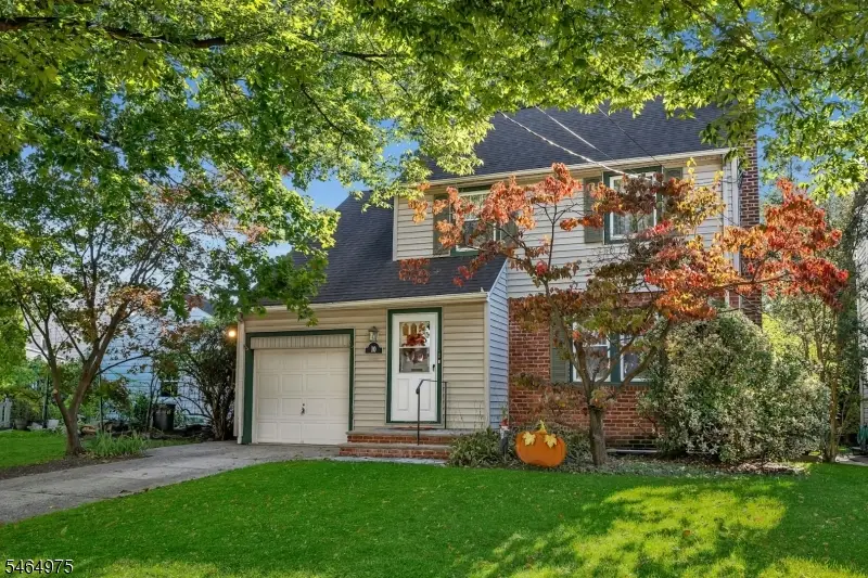 10 Overlook Ter, Brookdale, NJ 07003 - #2
