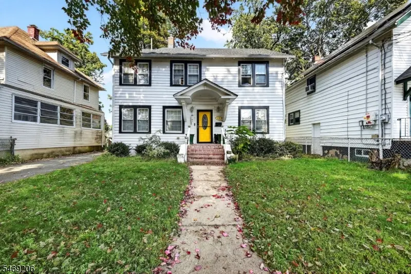 18 Randolph Rd, Plainfield, NJ 07060 - #1