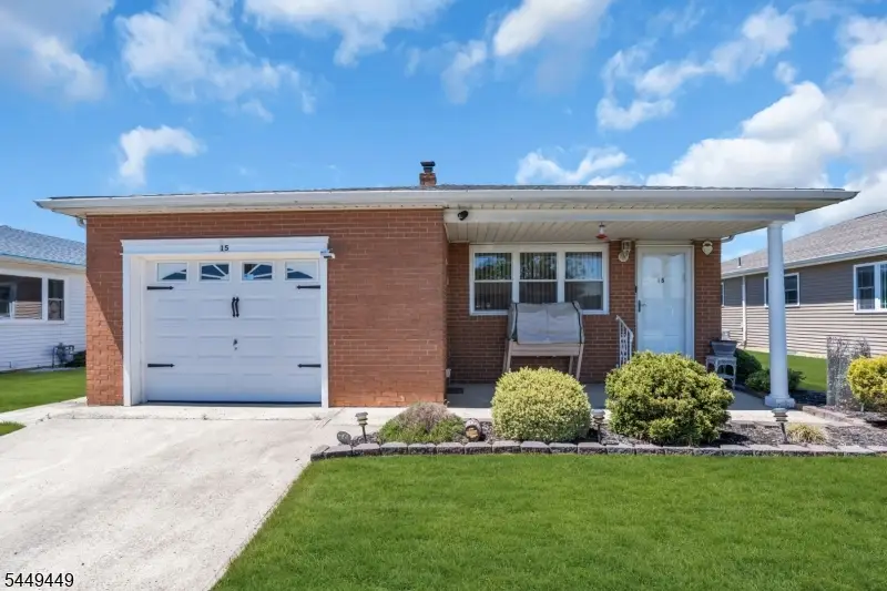 15 Capri Ct, Berkeley, NJ 08757 - #1