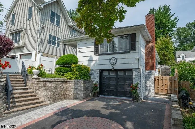 3 Byrne Rd, West Orange, NJ 07052 - #1