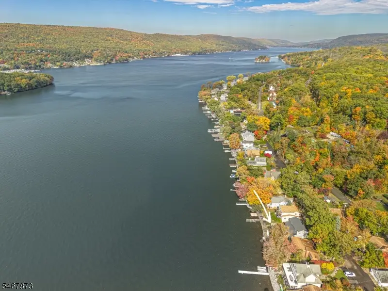 37 Lake Park Ter, Hewitt, NJ 07480 - #2