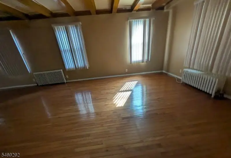 349 Parker St, Newark, NJ 07104 - #3