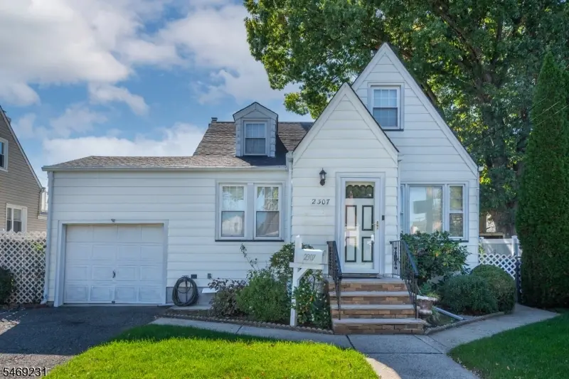 2307 Dewitt Ter, Linden, NJ 07036 - #1