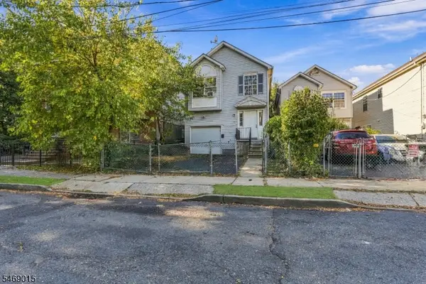 51 Demarest St, Newark City, NJ 07112