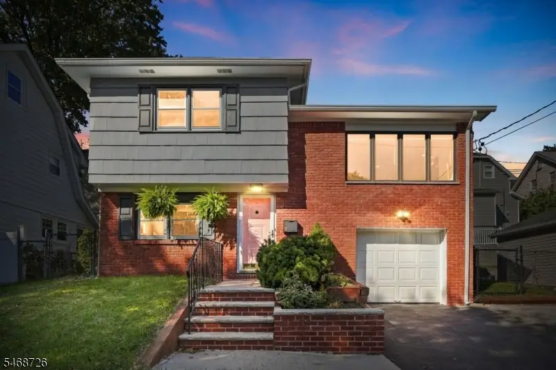 11 Freeman Pl, West Orange, NJ 07052 - #1