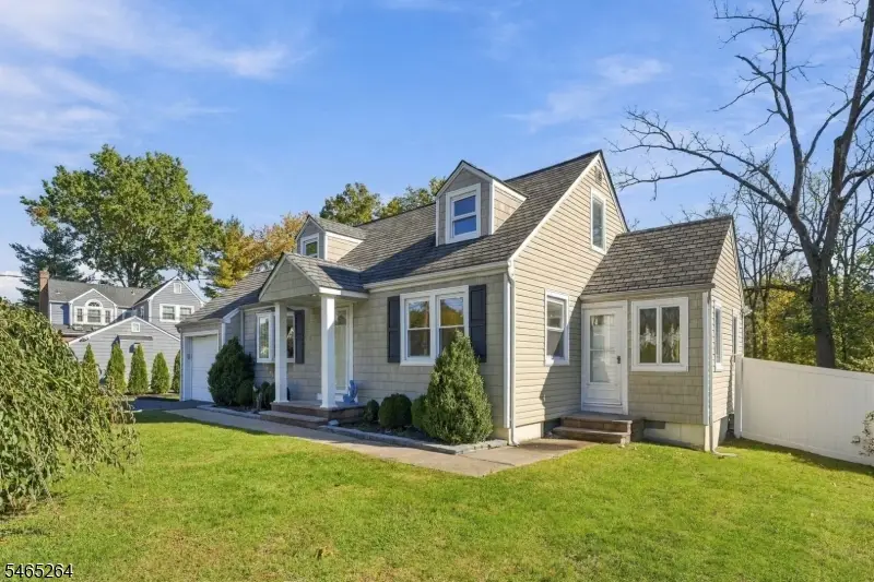 33 Kahl Rd, East Hanover, NJ 07936 - #2