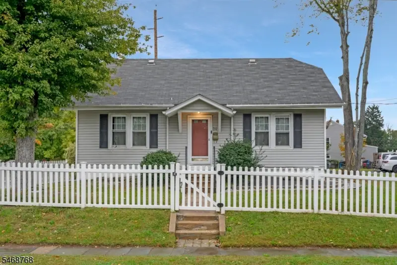 34 Rockview Ter, North Plainfield, NJ 07060 - #1