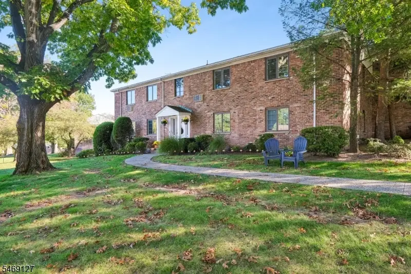60B Troy Dr, Springfield, NJ 07081 - #2