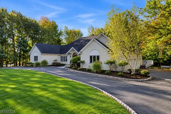 2 Lenape Trl, Warren Twp., NJ 07059