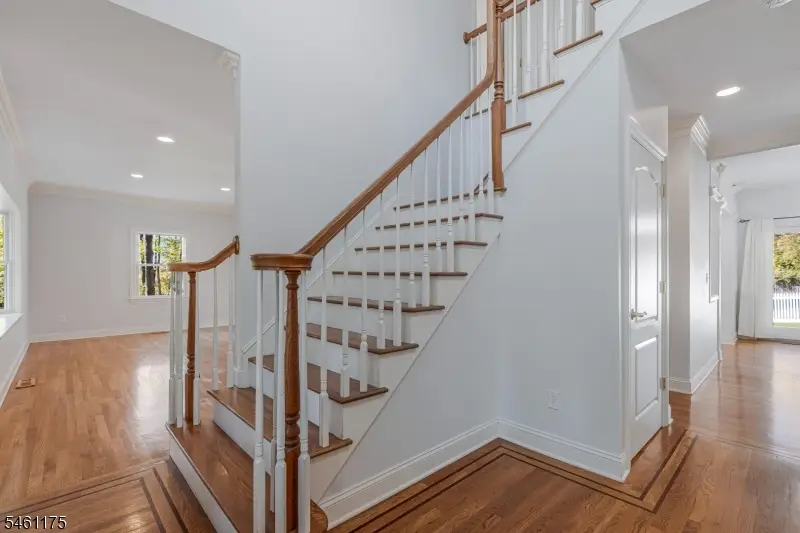 16 Lacey Ave, Gillette, NJ 07933 - #3
