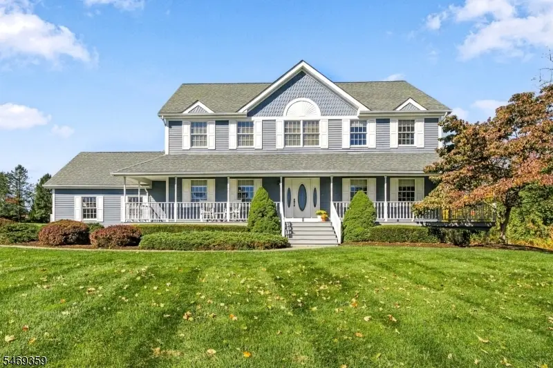 4 Richmond Hill Dr, Sparta, NJ 07871 - #1