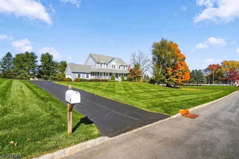 4 Richmond Hill Dr, Sparta, NJ 07871 - #3