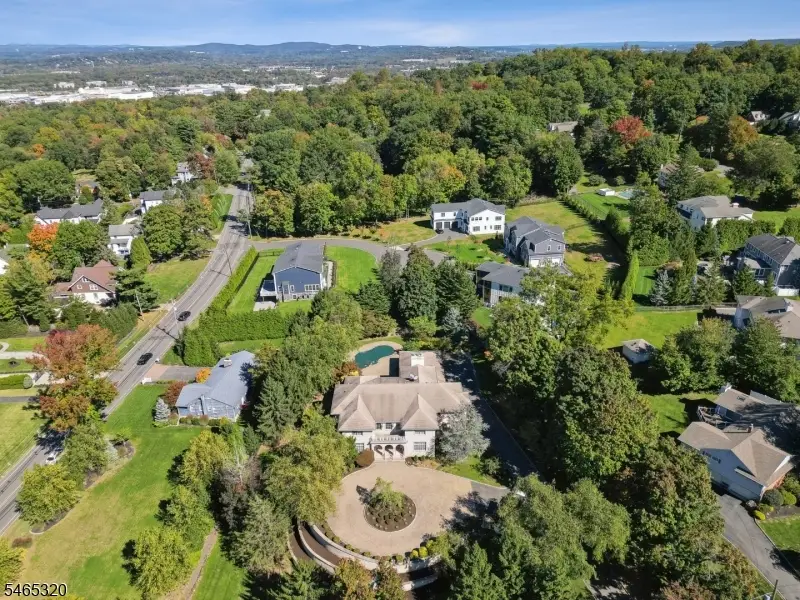 3 Allen Rd, North Caldwell, NJ 07006 - #2