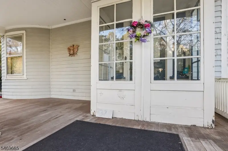 37 Gould Pl, Caldwell, NJ 07006 - #3