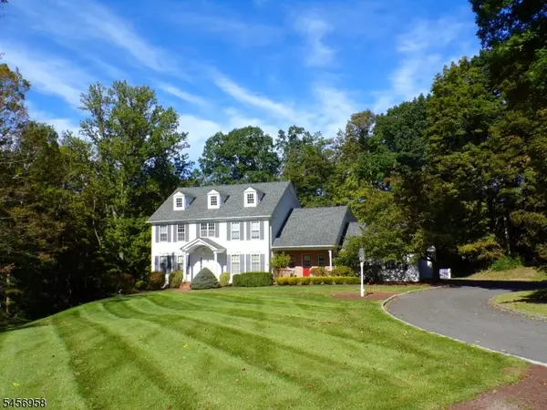 7 Cedar Glen Dr, Blairstown Twp., NJ 07825