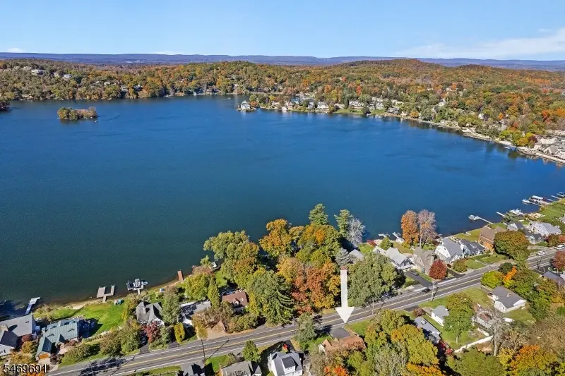 41 East Shore Trail, Lake Mohawk, NJ 07871 - #2